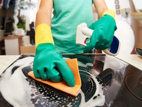 A local façade cleaning team working on a Camden property